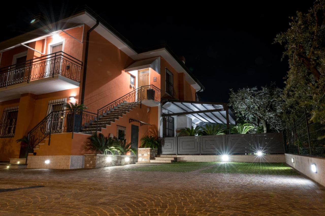 Bed and Breakfast H2O Sirmione Exterior foto