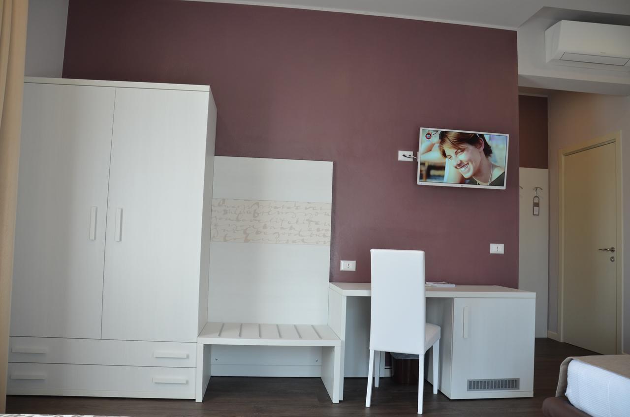 Bed and Breakfast H2O Sirmione Exterior foto